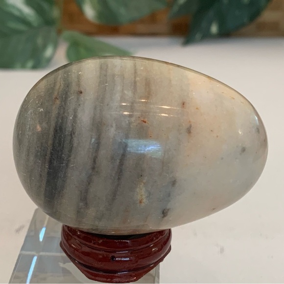 Banded Calcite Crystal Carved Egg Polished Onyx Healing Chakra Stone W Stand 2.5 - Picture 9 of 15